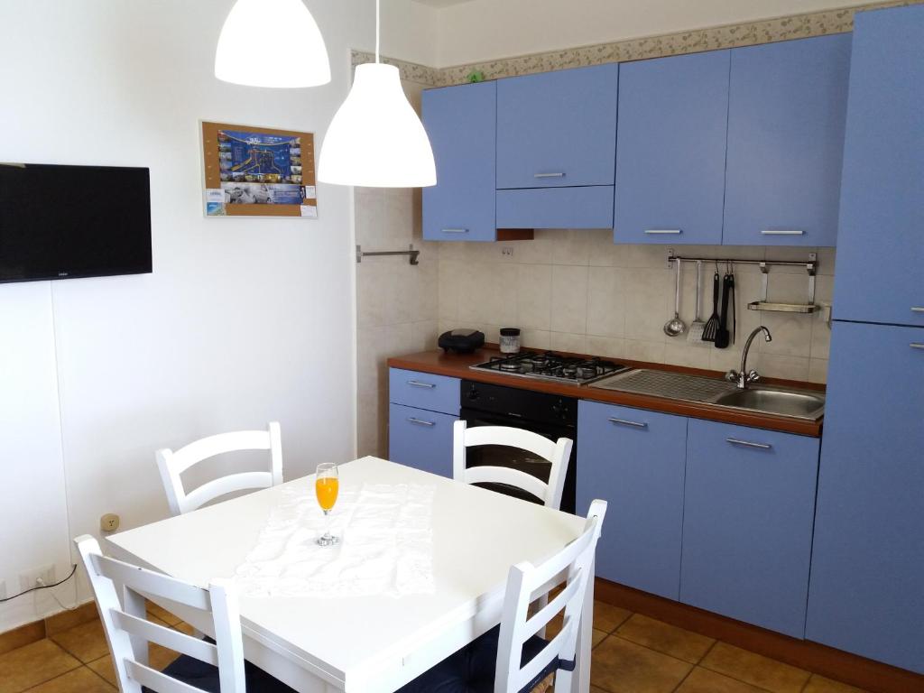 Marina House room 2